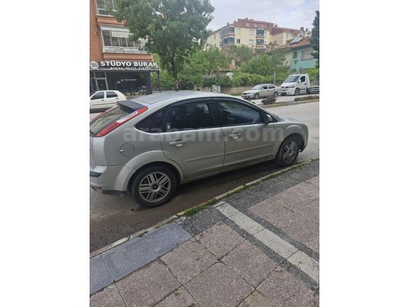 Sahibinden Ford Focus 1.6 TDCi Ghia 2006 Model
