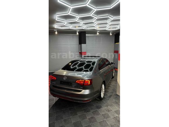 
2017- SUNROOF-DSG-GRİ ACİL SATILIK