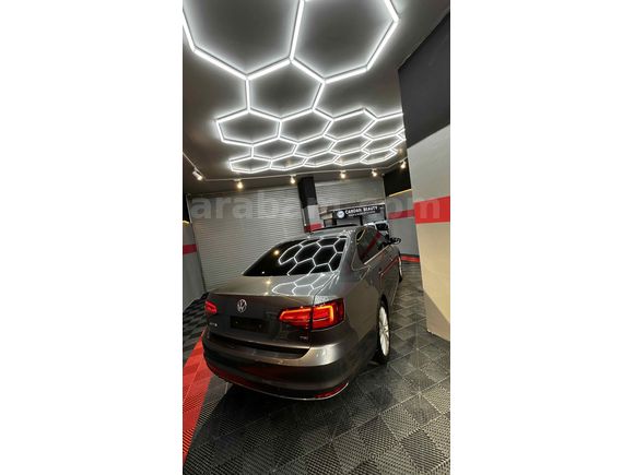 
2017- SUNROOF-DSG-GRİ ACİL SATILIK