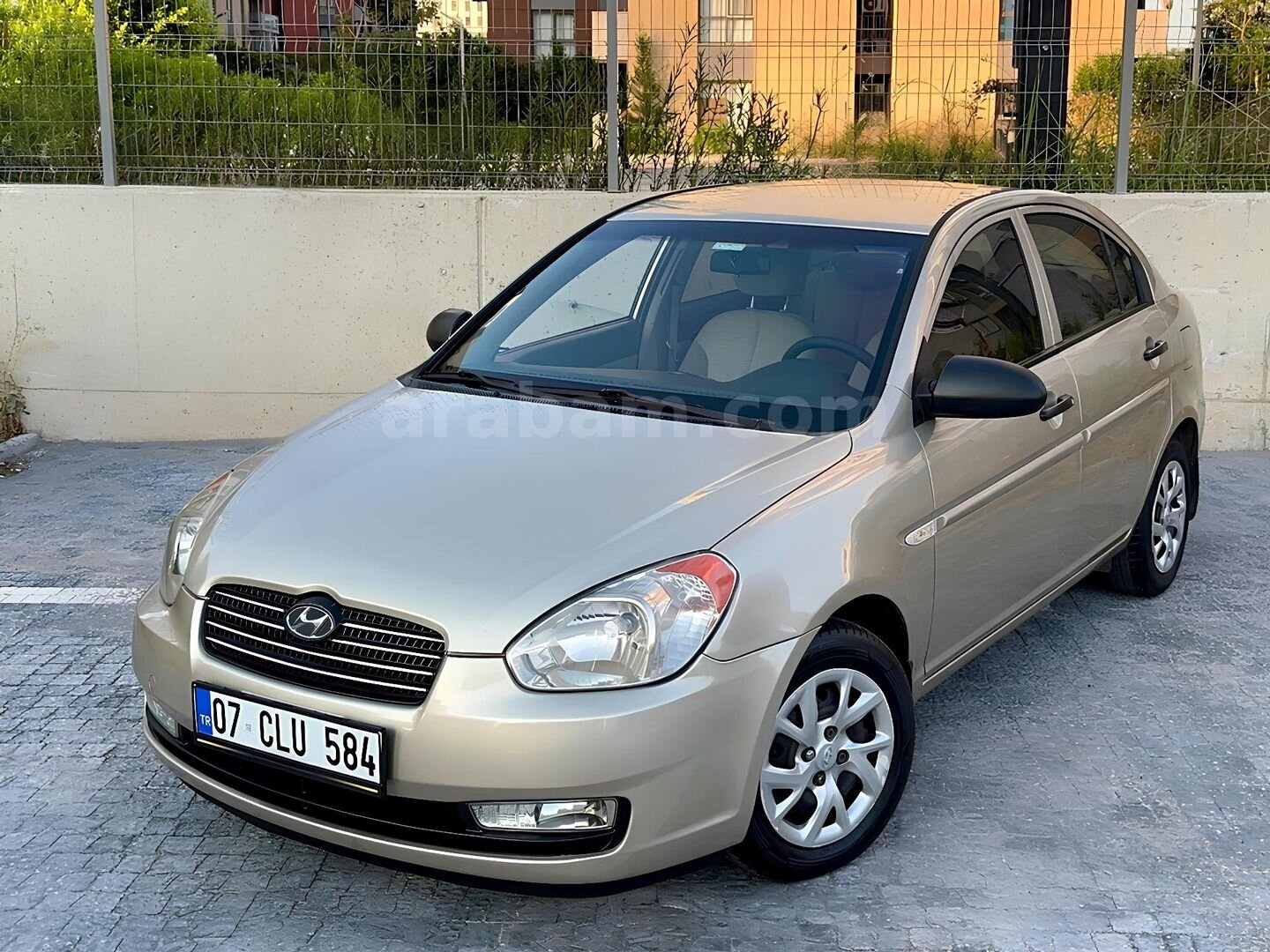 Sahibinden Hyundai Accent Era 1.4 Team 2008 Model Antalya 195.000 km Bej 3