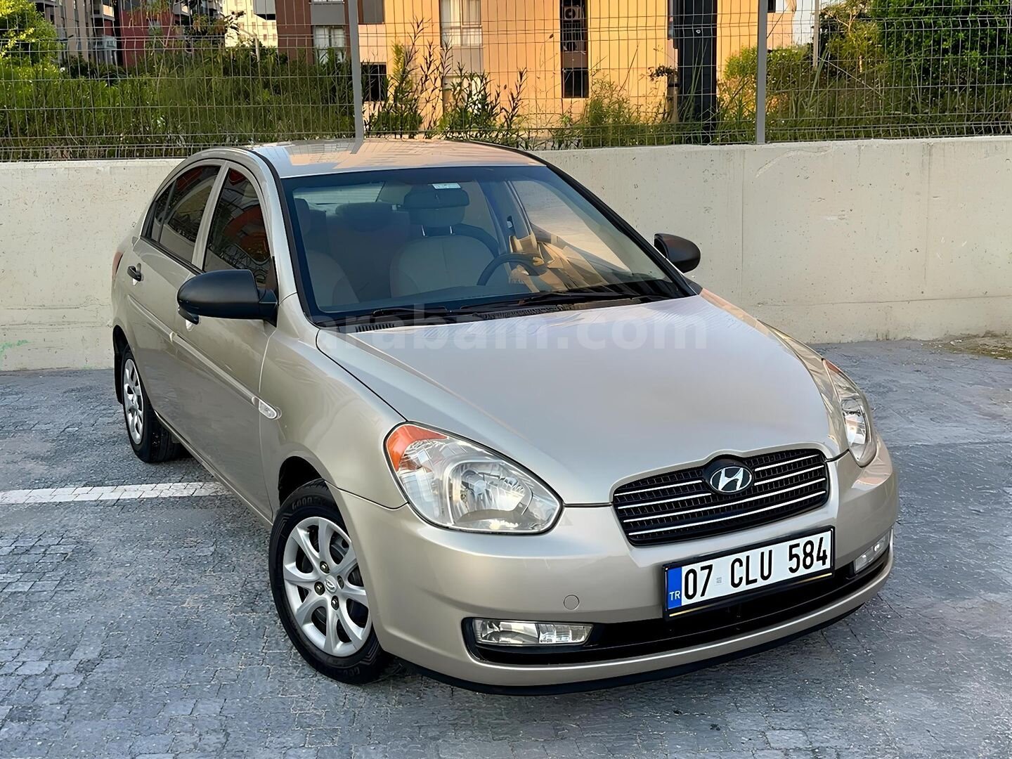 Sahibinden Hyundai Accent Era 1.4 Team 2008 Model Antalya 195.000 km Bej 1