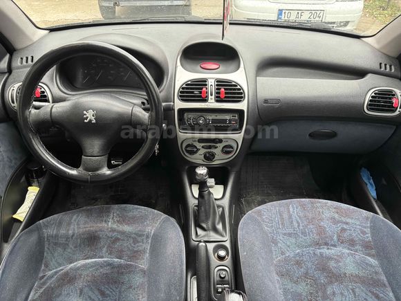 Sahibinden Peugeot 206 1.6 XT 2001 Model 