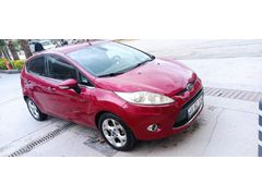 Sahibinden Ford Fiesta 1.4 TDCi Titanium X 2011 Model  138.000 km Bordo