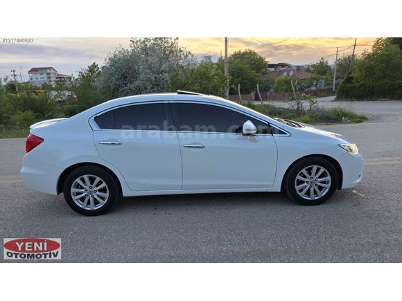 114.000 KM DE HONDA CIVIC ECO ELEGANCE