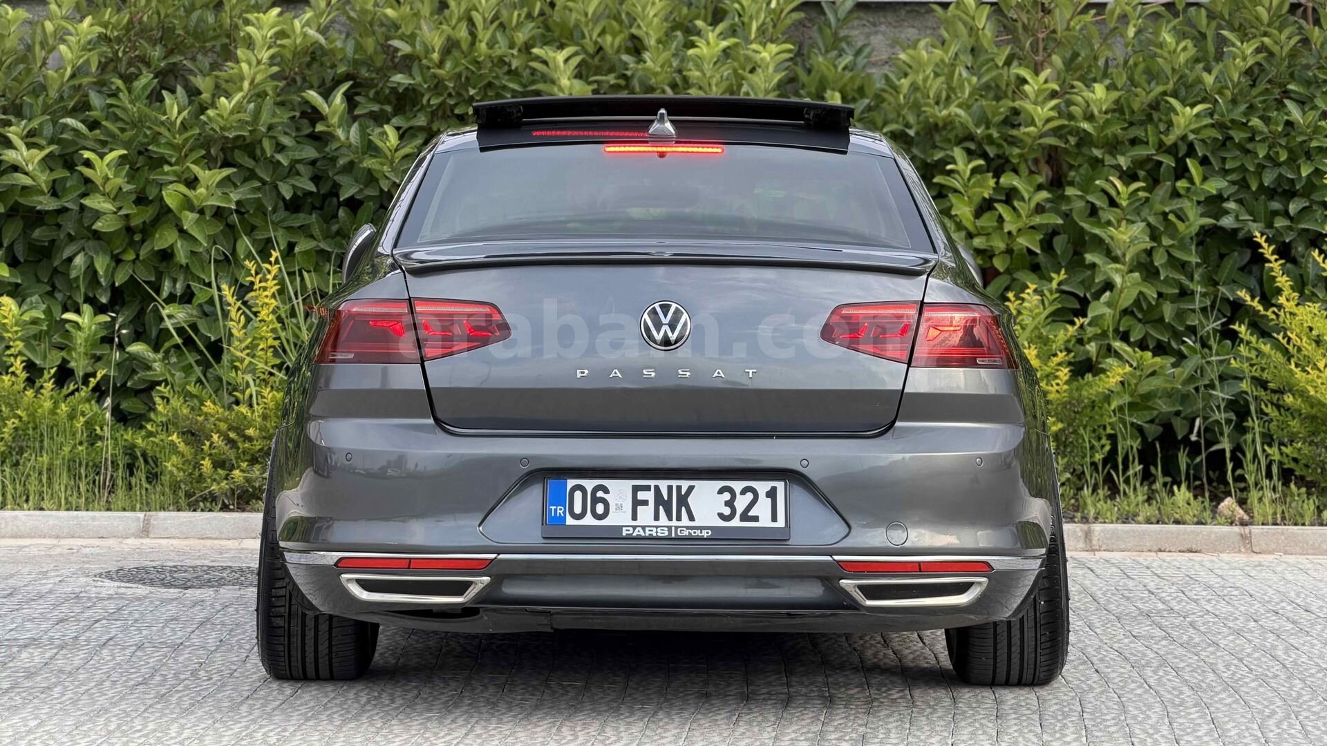 Galeriden Volkswagen Passat 1.6 TDi BlueMotion Highline 2016 Model Antalya 265.000 km Füme 7