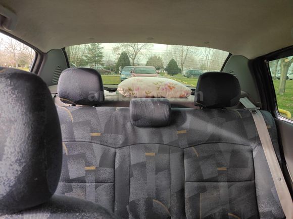 Renault Clio 1.4 16 walf 2001 Model