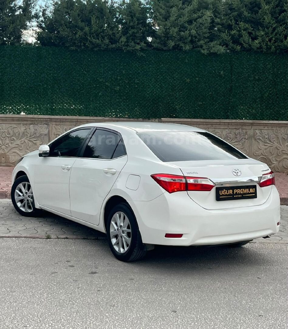 Galeriden Toyota Corolla 1.4 D-4D Advance 2016 Model Konya 168.000 km Beyaz 4