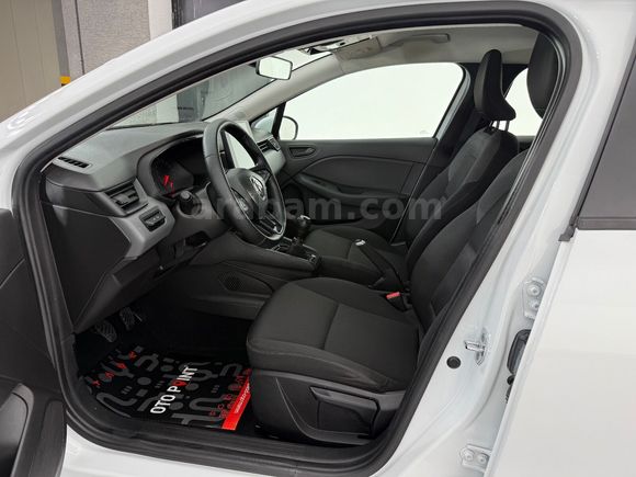 otomobil Renault Clio 1.0 SCe Joy