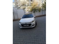 Sahibinden Hyundai i20 1.2 MPI Elite 2017 Model Gaziantep 98.100 km Beyaz