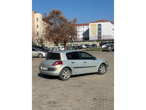 Sahibinden Renault Megane 1.6 Authentique 2003 Model 