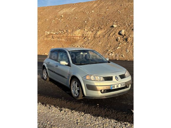 Sahibinden Renault Megane 1.6 Authentique 2003 Model 