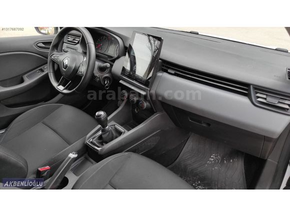 Pazarlıksız Bakımlı Tesla Ekranlı Renault Clio