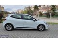Pazarlıksız Bakımlı Tesla Ekranlı Renault Clio