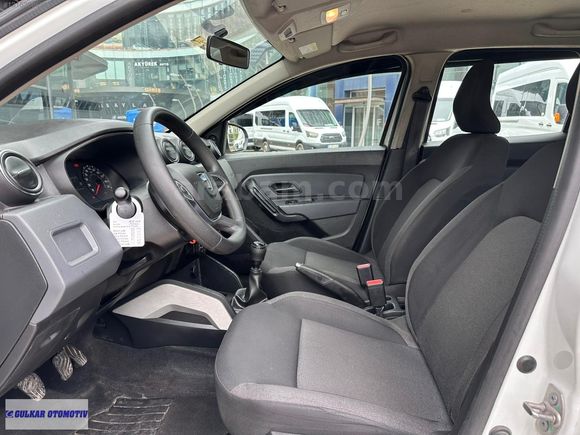 GÜLKAR'DAN//2022 DACİA DUSTER 1.5 BLUEDCI COMFORT/4X2/%20 KDV