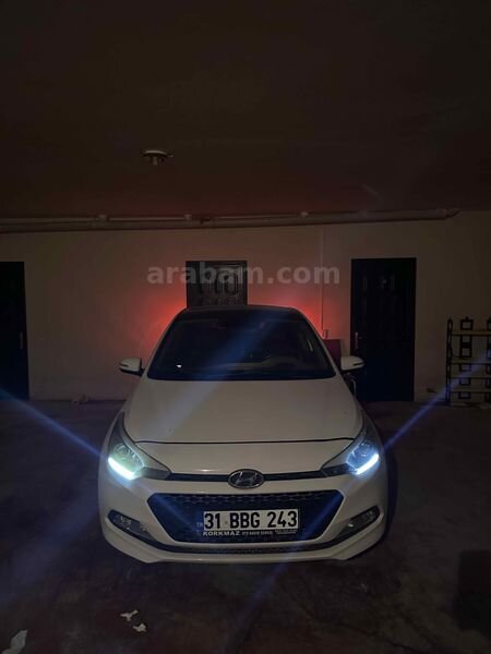 Sahibinden Hyundai i20 1.4 MPI Elite Smart 2016 Model Hatay 138.000 km Beyaz