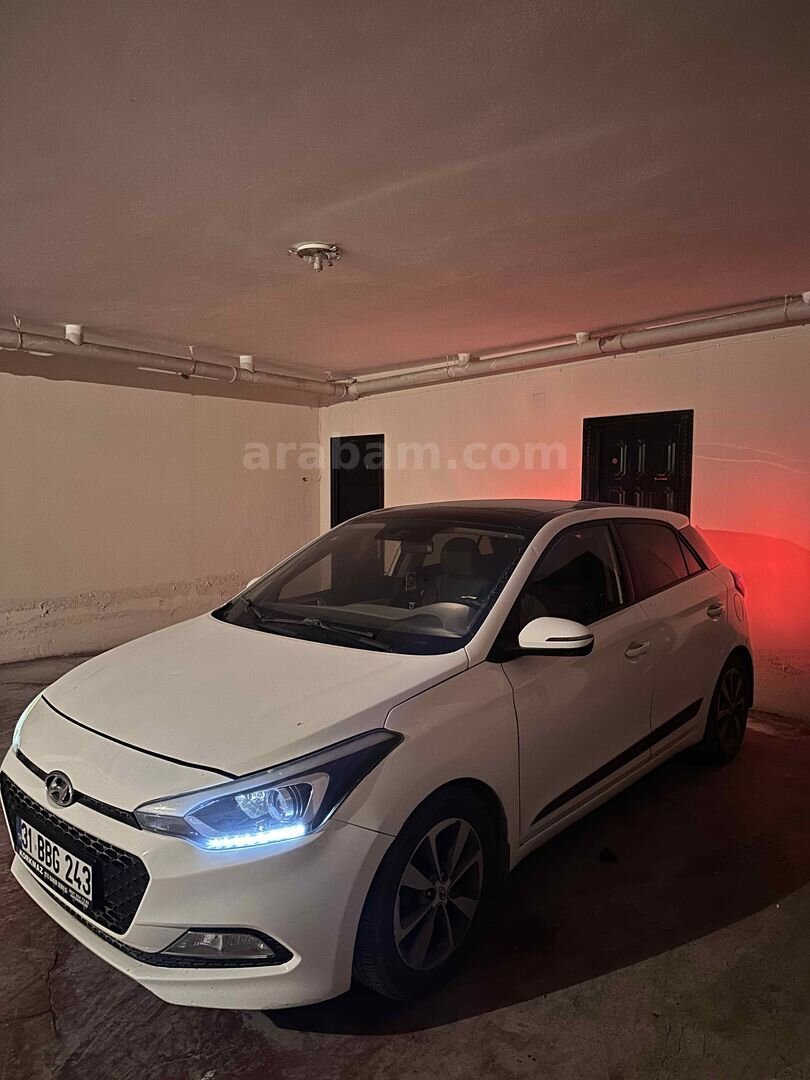 Sahibinden Hyundai i20 1.4 MPI Elite Smart 2016 Model Hatay 138.000 km Beyaz 2