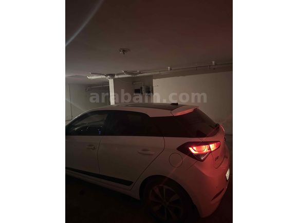 138 BİNDE TEMİZ i20 1.4 MPI Elite Smart