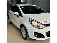 Sahibinden ORJİNAL  Kia Rio 1.25 CVVT Fancy 2014 Model 