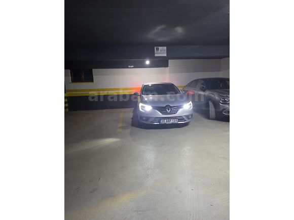 Sahibinden Renault Megane 1.5 Blue DCI Touch 2020 Model