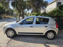 Sahibinden Dacia Sandero 1.4 Ambiance 2010 Model