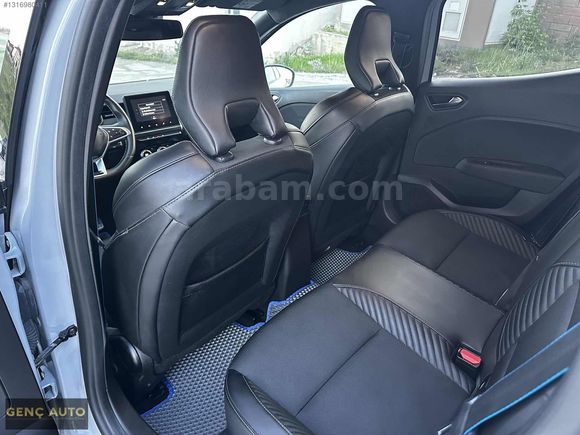 GENÇ AUTO'DAN HATASIZ RENAULT CLİO 0.68 KREDİ İMKANI İLE
