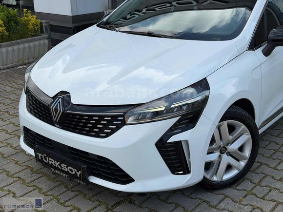 2024 CLİO 1.0 TCE EVOLUTİON - 70.000 KM - BOYASIZ