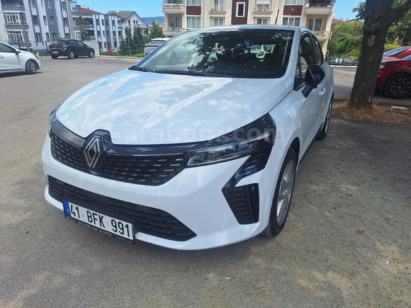 Sahibinden Renault Clio 1.0 TCe Evolution 2025 Model Kocaeli