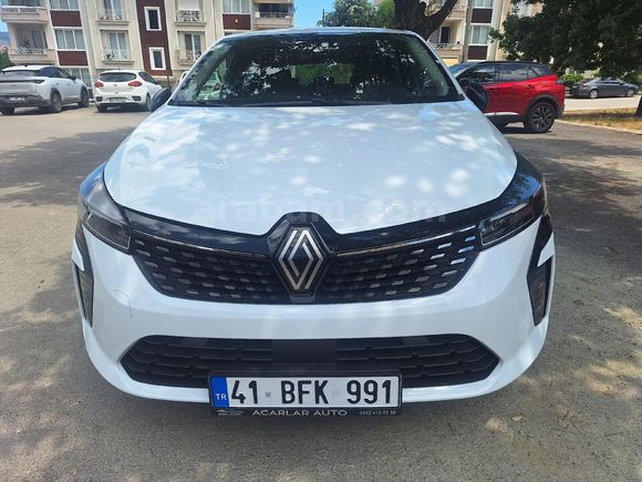 Sahibinden Renault Clio 1.0 TCe Evolution 2025 Model Kocaeli