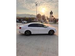 Sahibinden Volkswagen Jetta 1.2 TSi otomatik Trendline 2013 Model  224.500 km Beyaz