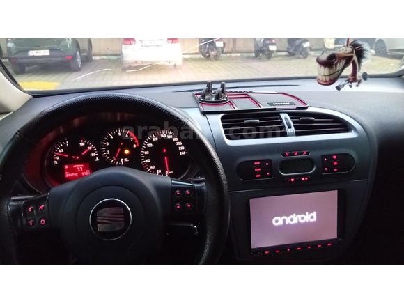 SUV araçlar ile takas olur....