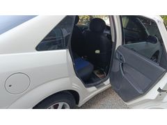 Sahibinden Ford Focus 1.6 Comfort 2005 Model  382.000 km Beyaz