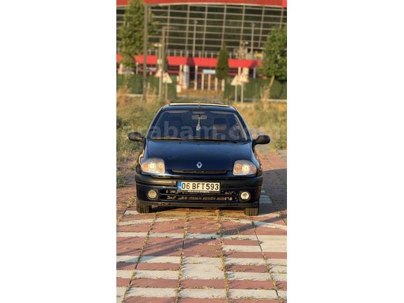 Sahibinden Renault Clio 1.4 RXT 2001 Model 