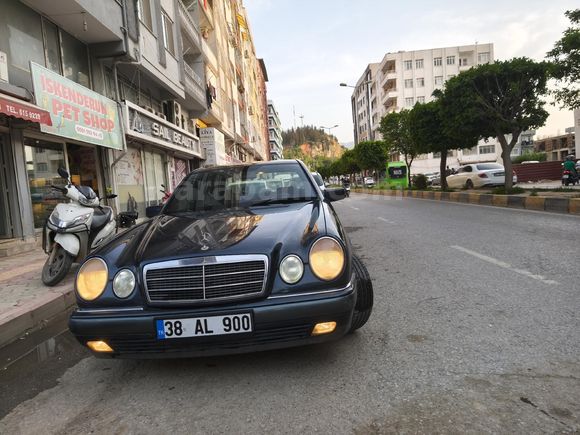 Sahibinden Mercedes - Benz E 200 Elegance 1997 Model