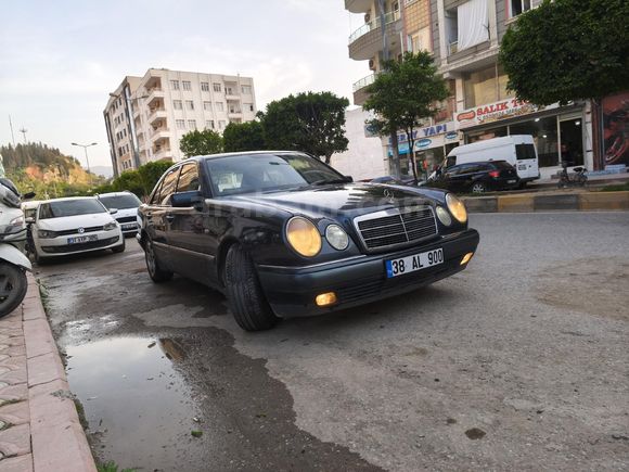 Sahibinden Mercedes - Benz E 200 Elegance 1997 Model