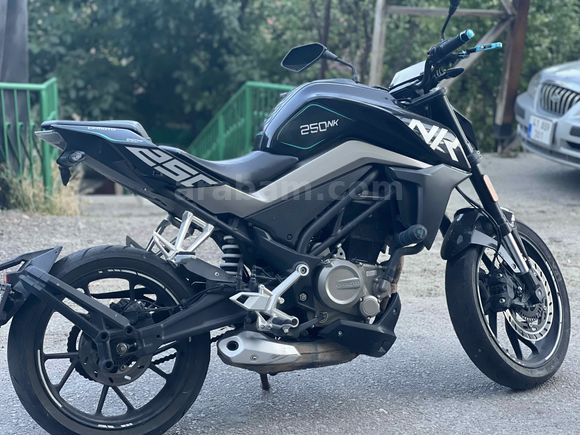 Sahibinden CFmoto 250NK 
