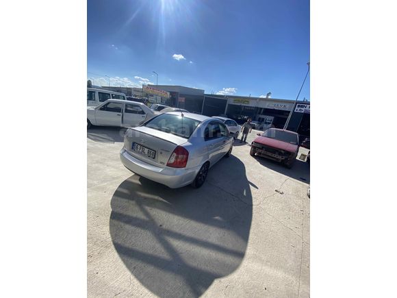 Sahibinden Hyundai Accent Era 1.5 CRDi-VGT Select 2006 Model 