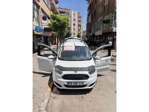 Sahibinden Ford Tourneo Courier 1.6 TDCi Titanium Plus 2017 Model