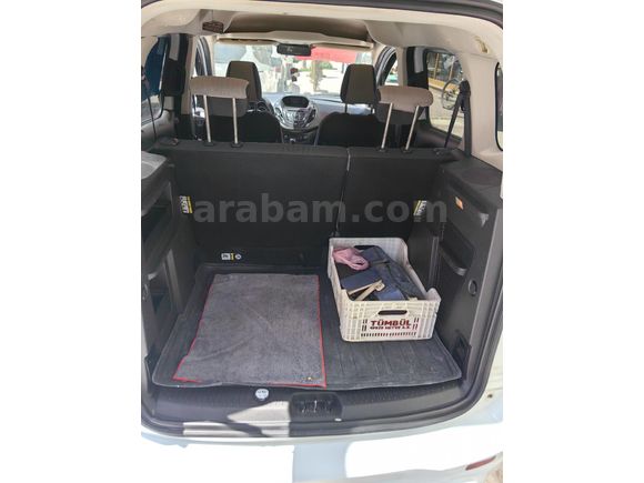 Sahibinden Ford Tourneo Courier 1.6 TDCi Titanium Plus 2017 Model