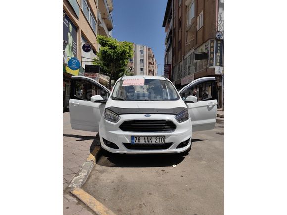 Sahibinden Ford Tourneo Courier 1.6 TDCi Titanium Plus 2017 Model