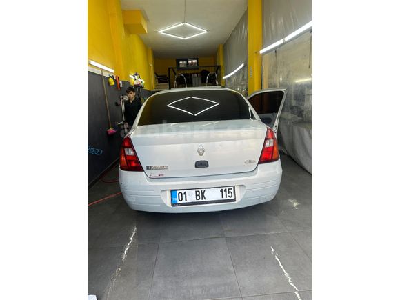 Sahibinden Renault Clio 1.4 RNA 2000 Model