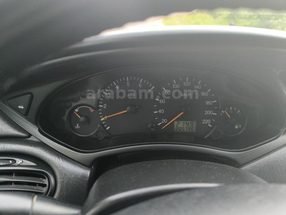 Sahibinden Ford Focus 1.6 Collection 2004 Model