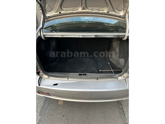 Sahibinden Hyundai Accent 1.5 CRDi Admire 2005 Model 