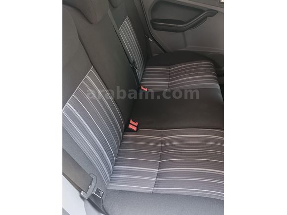 Sahibinden Ford Focus 1.6 Trend 2010 Model