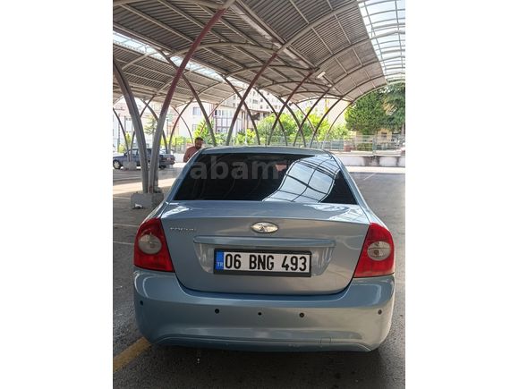 Sahibinden Ford Focus 1.6 Trend 2010 Model