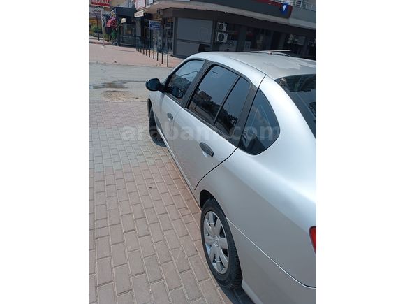 Memurdan Temiz Bakımlı Araç Sahibinden Renault Symbol 1.4 Authen