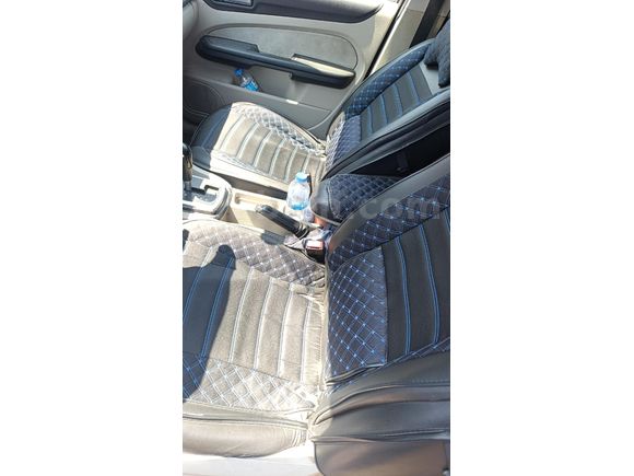 Sahibinden Ford Focus 1.6 Ghia 2006 Model