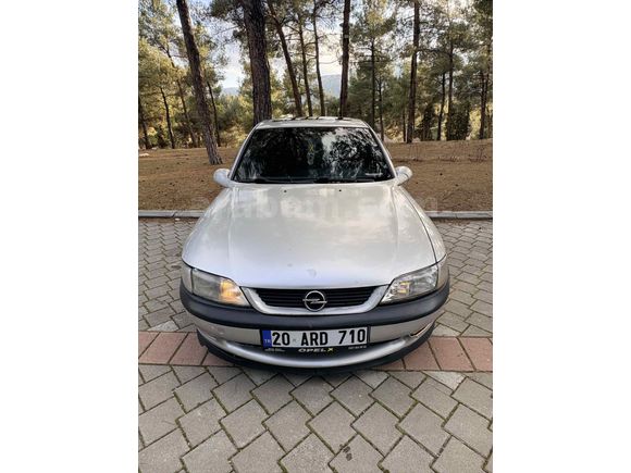 Hatasız Opel Vectra 2.0 CD 1999 Model 