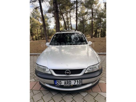 Hatasız Opel Vectra 2.0 CD 1999 Model 