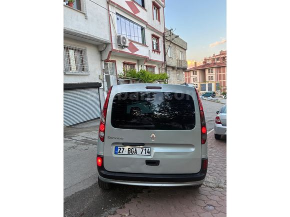 Emsallerinden Temiz Renault Kangoo Extreme – Acil Satılık