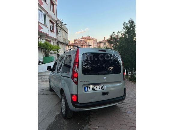 Emsallerinden Temiz Renault Kangoo Extreme – Acil Satılık